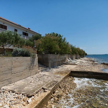 Family Friendly Seaside Apartments Kozino, Zadar - 5756 Petrčane Exterior foto