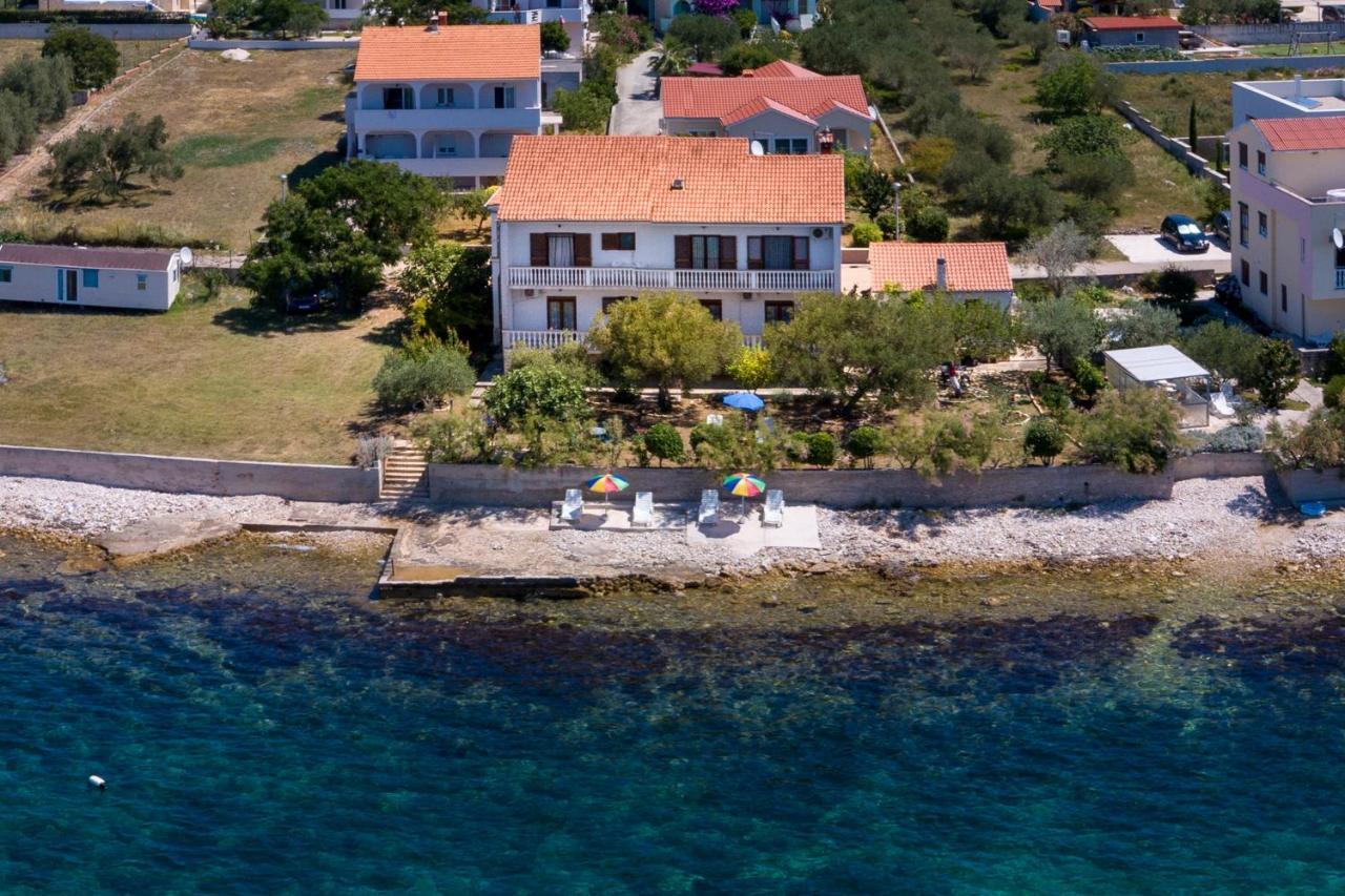 Family Friendly Seaside Apartments Kozino, Zadar - 5756 Petrčane Exterior foto